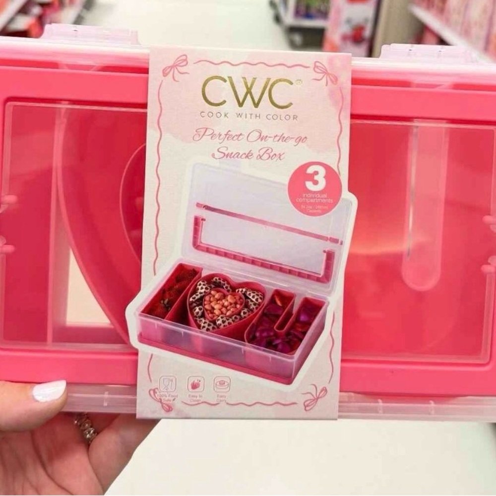 Cook With Color I Love U Sentiment Snack Box Food Storage Container